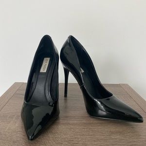 Steve Madden Evelyn Black Patent high heels 🖤